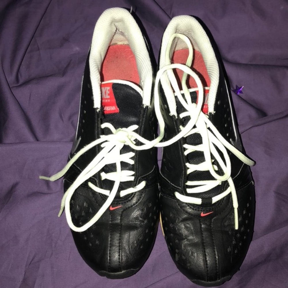 NIKE Training Rockstar SZ 7